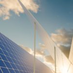 自宅に太陽光発電を取り入れるメリットと注意点